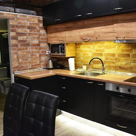 Alexander Apartment เซเรส ภายนอก รูปภาพ