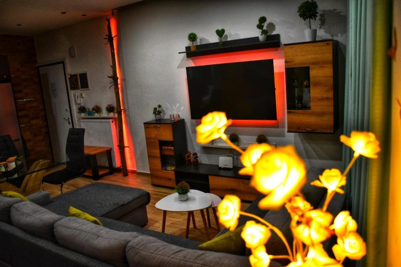Alexander Apartment เซเรส ภายนอก รูปภาพ