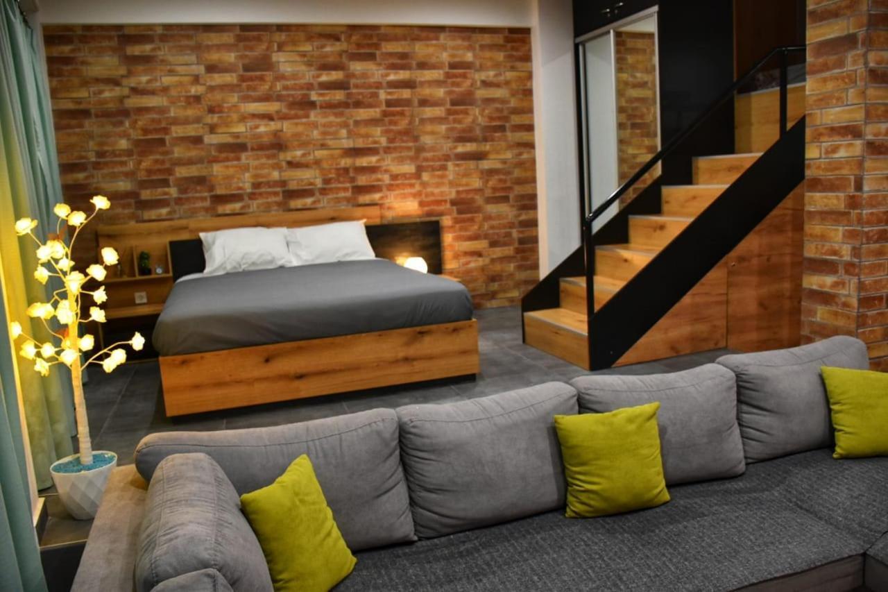 Alexander Apartment เซเรส ภายนอก รูปภาพ