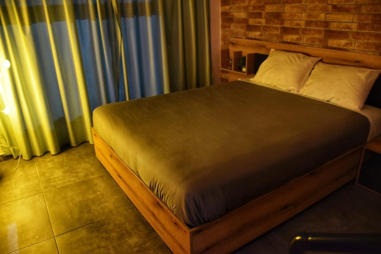 Alexander Apartment เซเรส ภายนอก รูปภาพ