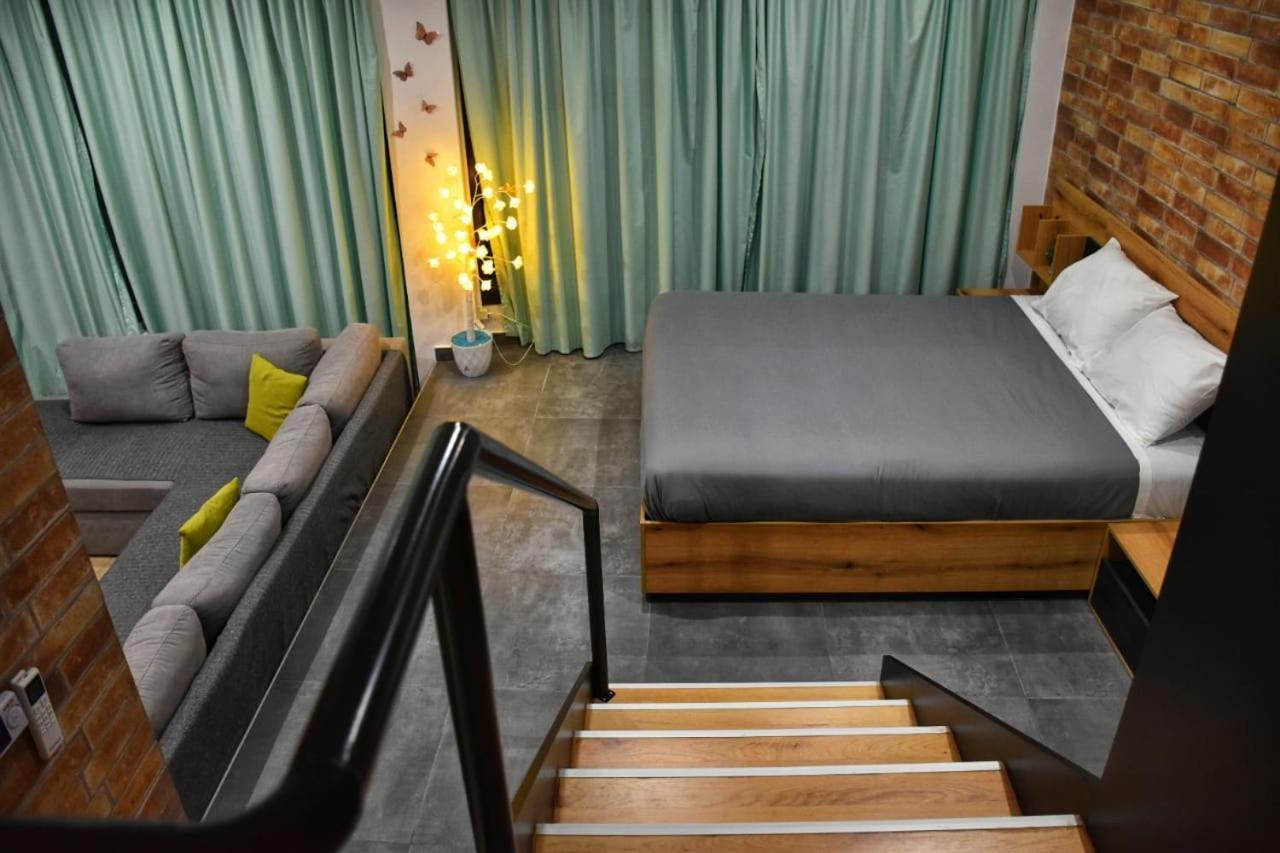 Alexander Apartment เซเรส ภายนอก รูปภาพ