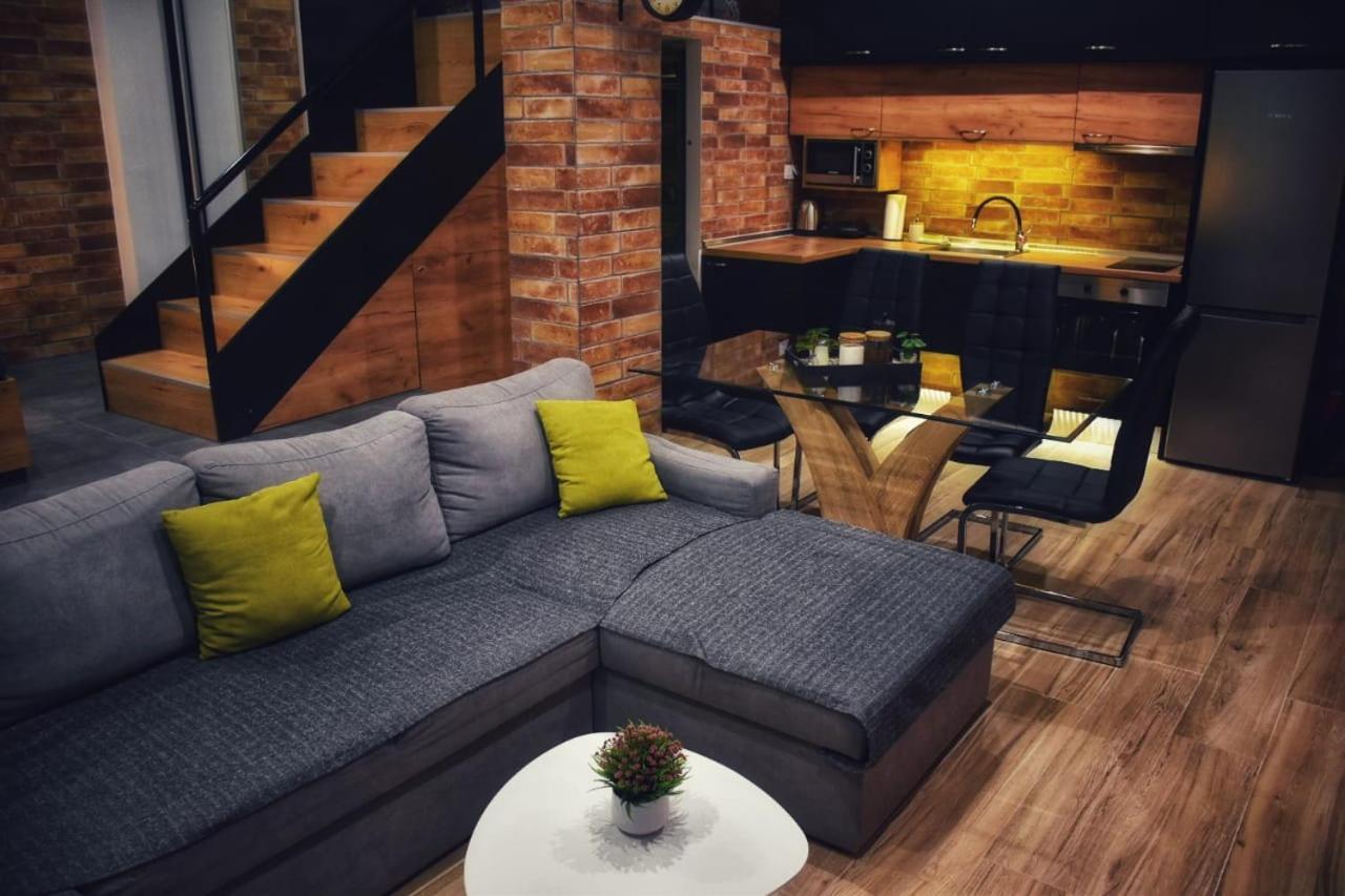 Alexander Apartment เซเรส ภายนอก รูปภาพ
